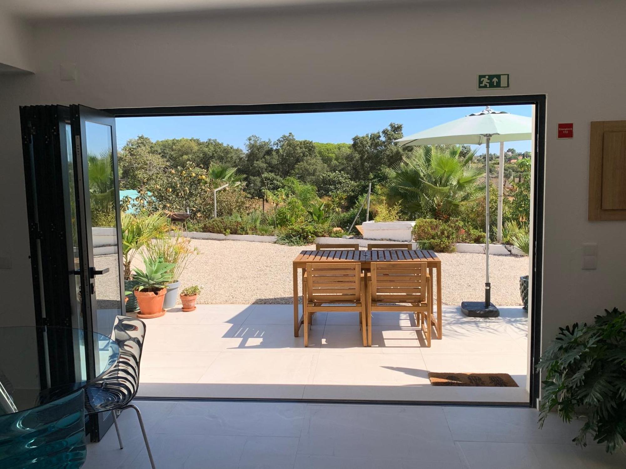 A Tranquil Garden Apartment, Carvoeiro - Benagil Dış mekan fotoğraf